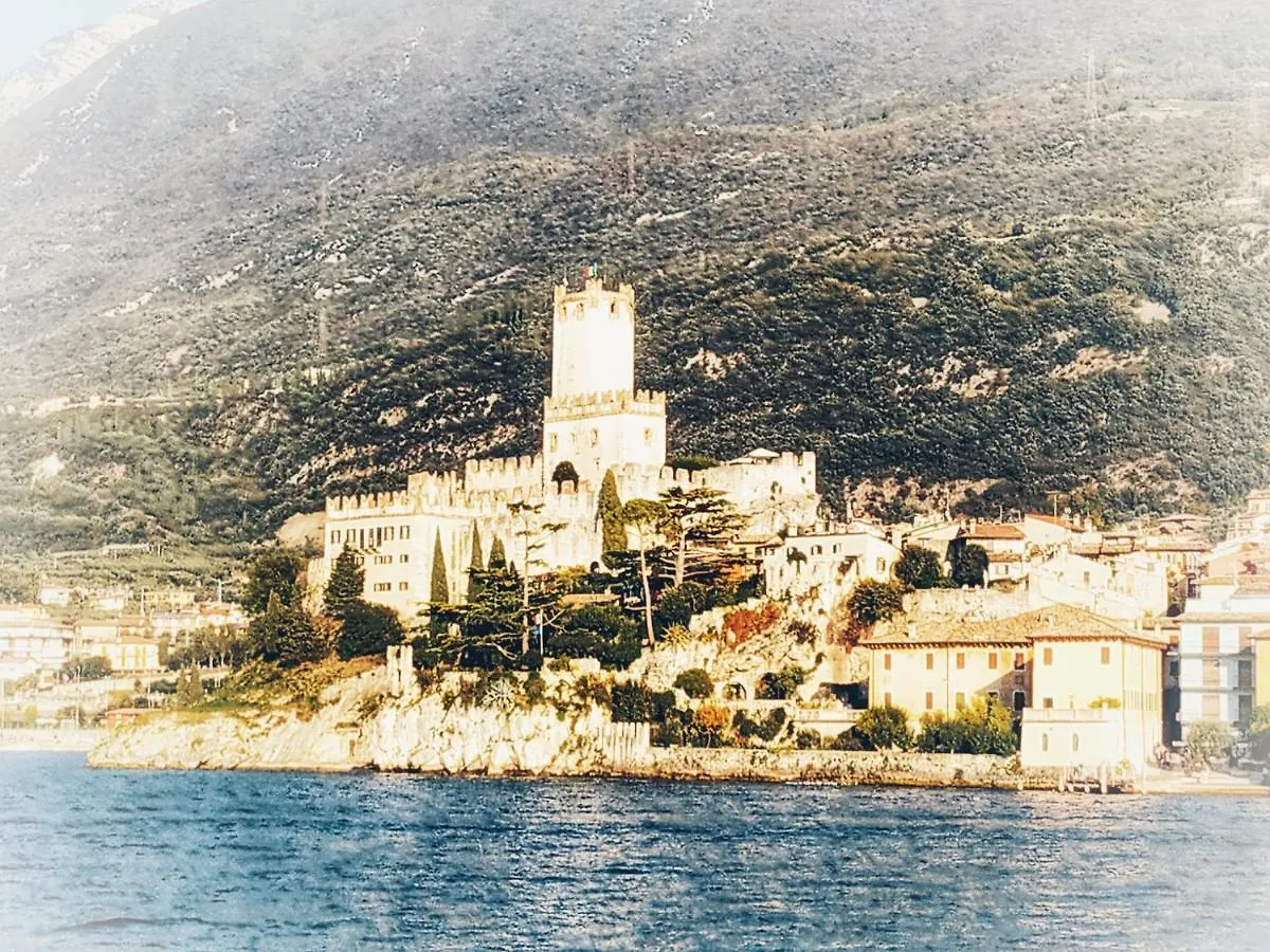 Vakantiehuis Lovely Lake Wiev&Pool Malcesine Italië